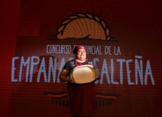 Gloria del Valle Aguirre es la embajadora provincial de la empanada