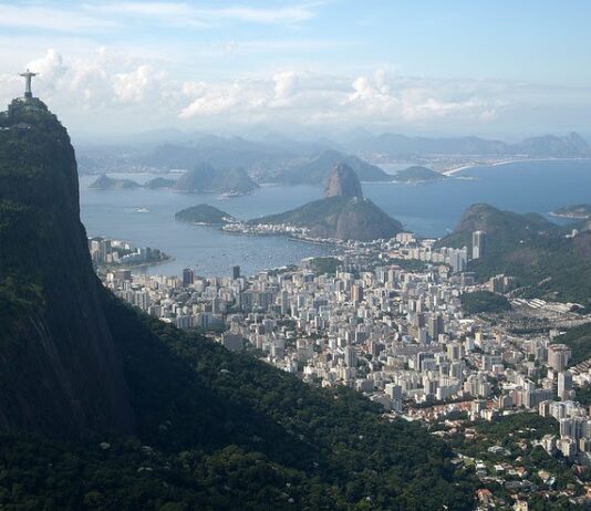 Rio lidera entrada de turistas internacionais em trimestre recorde