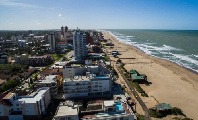 villa-gesell-buenos-aires-1024x620