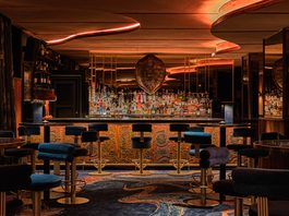 El regreso del gran bar de hotel