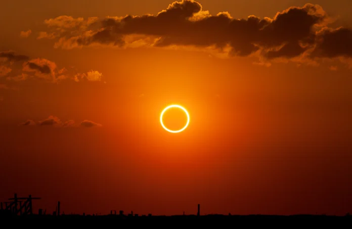 annular_see_ground1 copy.jpg